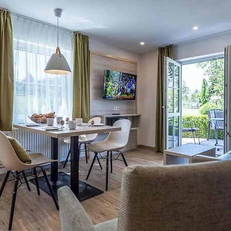 Apartman Obst- Und Gomeringer