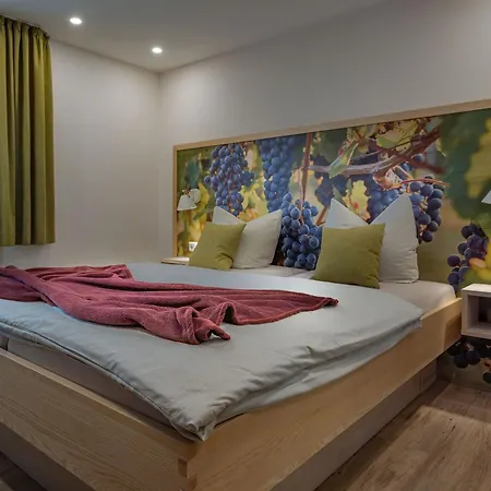 Apartman Obst- Und Gomeringer *