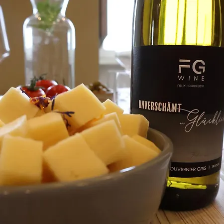 Obst- Und Gomeringer 아파트 *